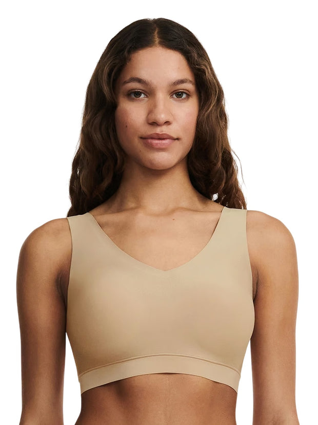 Chantelle SoftStretch Padded V-Neck Bra - C16A10