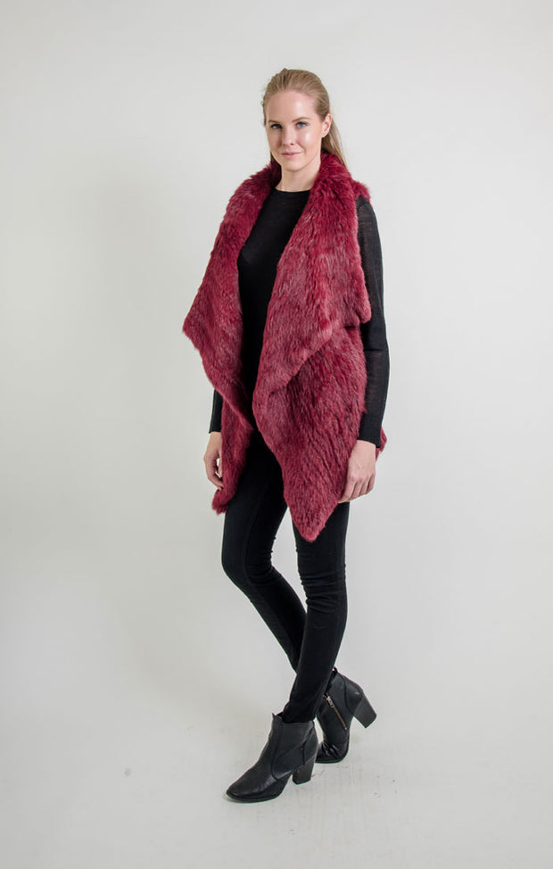 Love Token Chloe Genuine Rabbit Fur Vest In Wine in Red